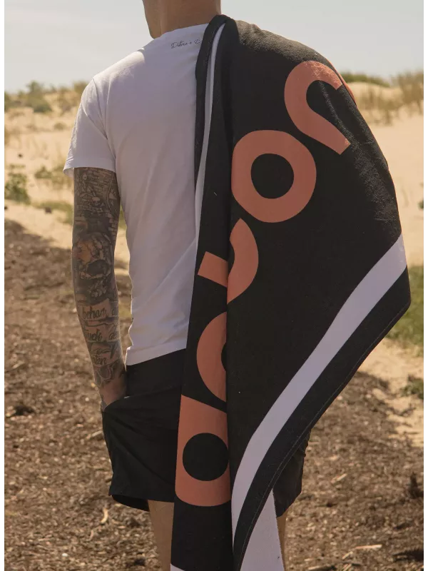 MAD FER IT TOWEL